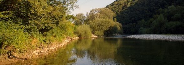 Poletni duhovno-energijski KAMP ob Idrijci ZA VSO DRUŽINO